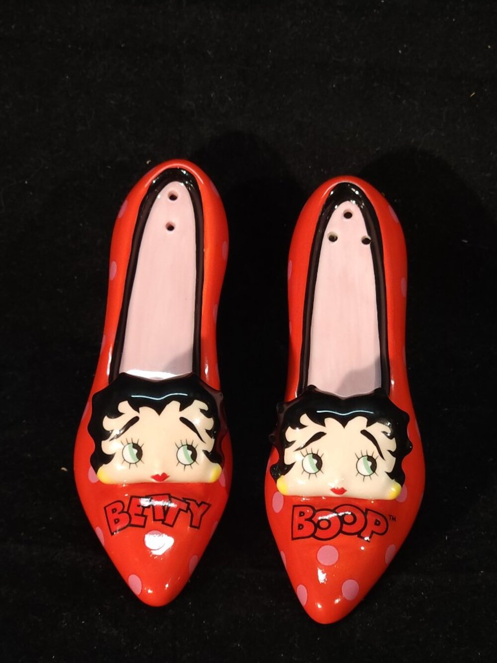 Betty Boop Salt and Pepper Shakers Red Heels KFS/FS by King